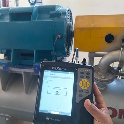 Servicio de análisis vibracional a compresores alternativos y motores eléctricos - COREFI Perú